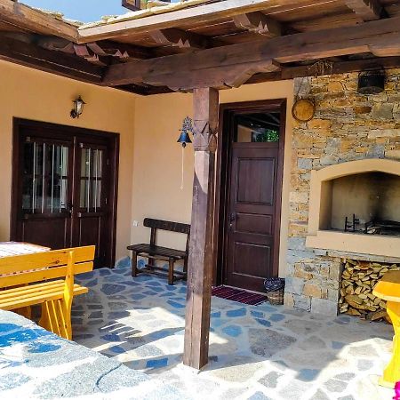 Rimovata Kashta Guest House Leshten Exterior foto